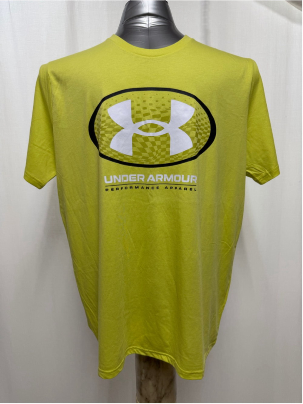 Under Armour Men's. Lockertag Performance Graphic Tee Shirt XXL. 1953